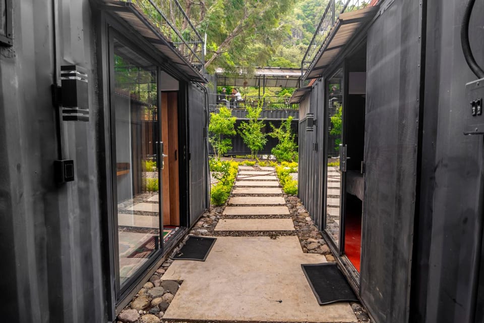 Steelcraft Hotel Hostel in Panajachel
