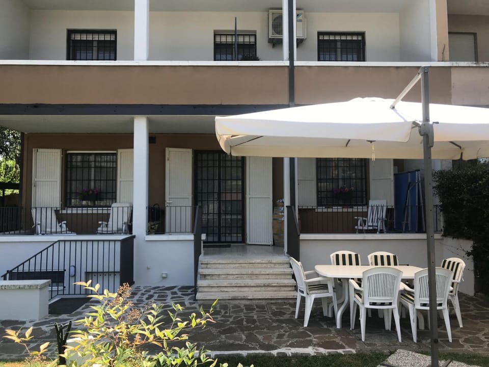 Pisacane61 B&B Hotel in Modena