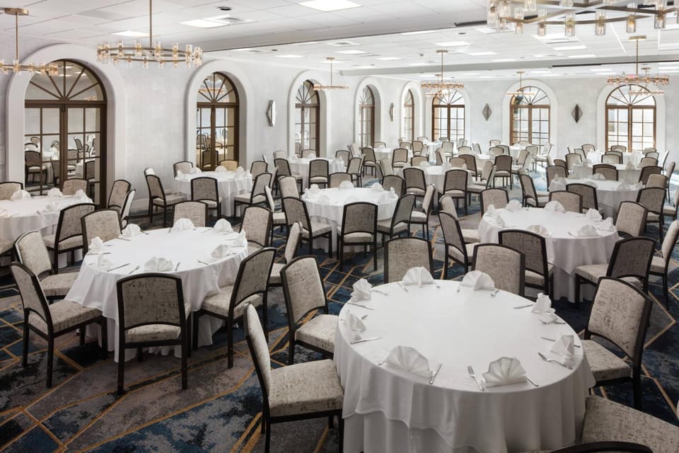 Hotel Dena, Pasadena Los Angeles, a Tribute Portfolio Hotel Hotel in Pasadena