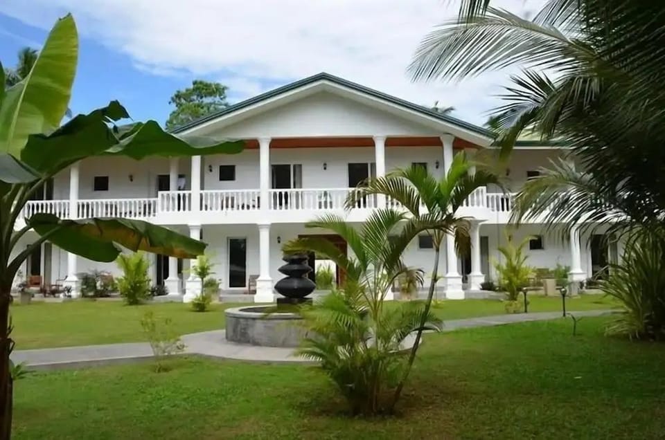 Hotel Samsara Hotel in Western Province
