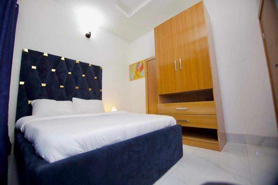 Loomzy Suites and Apartments Hotel in Lagos, Nigeria