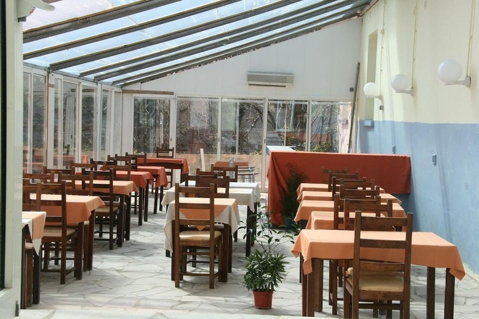 Hotel Le Bois Des Espeisses Hotel in Nimes