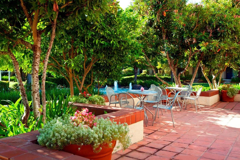Four Points by Sheraton Pleasanton Hotel in Dublin
