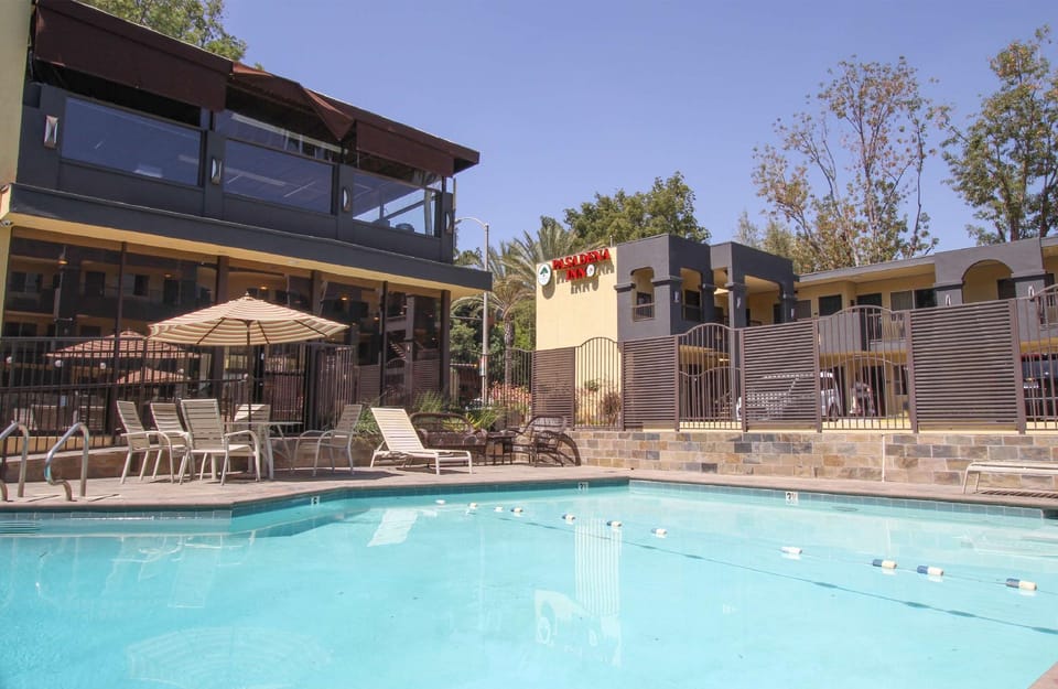 GreenTree Pasadena Inn Hotel in Pasadena