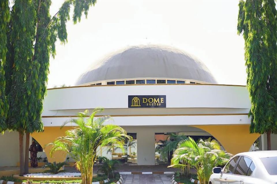 Dome Suites by Makblo Hotel in Nigeria
