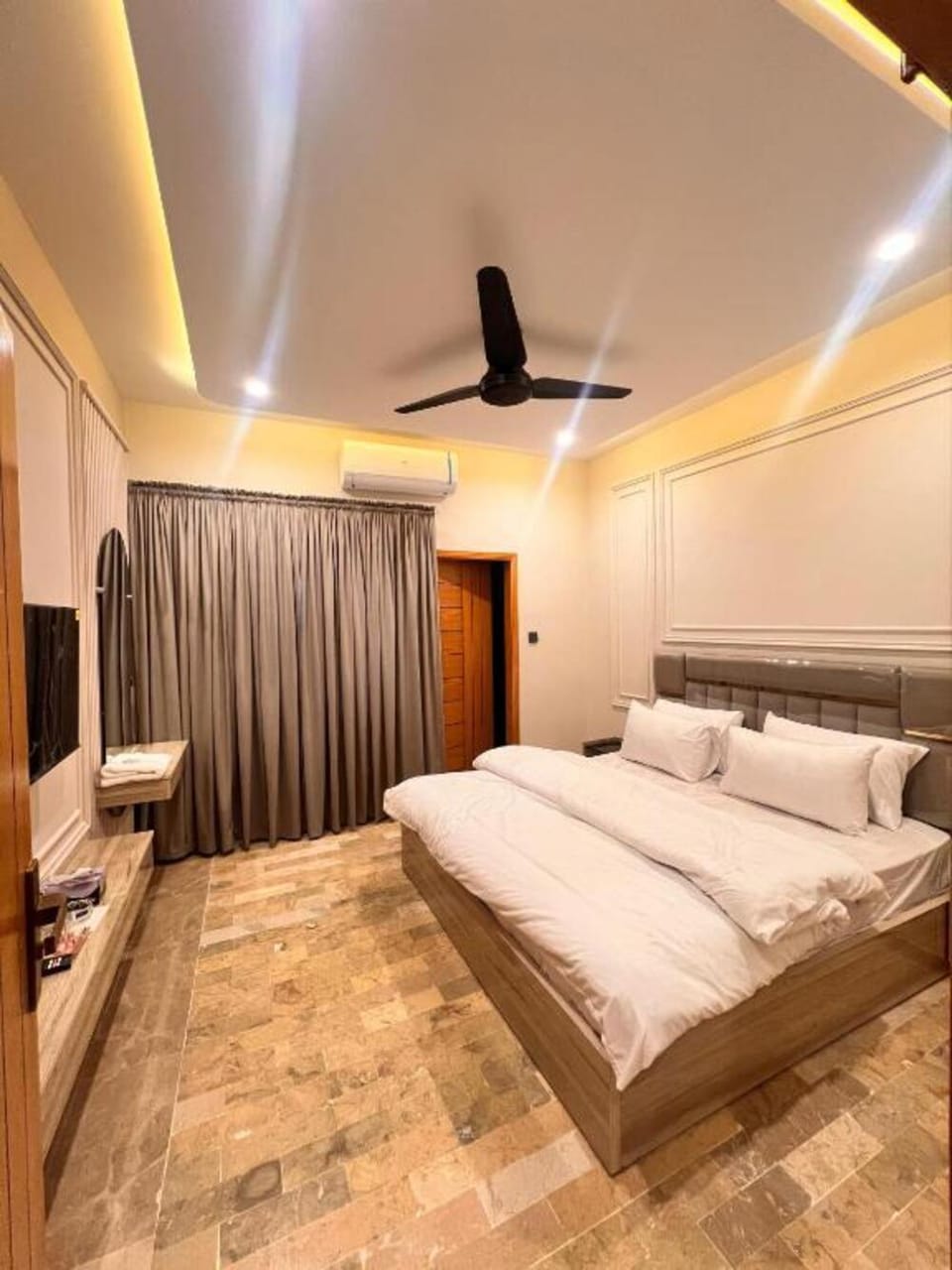 Urban Nest Guest House Hotel in Karachi