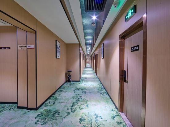 Shell Hotel Shanghai Jiading Anting Subway Station Hotel in Shanghai