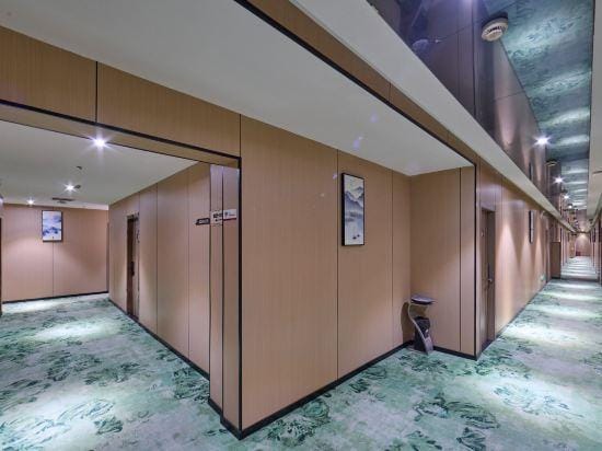 Shell Hotel Shanghai Jiading Anting Subway Station Hotel in Shanghai