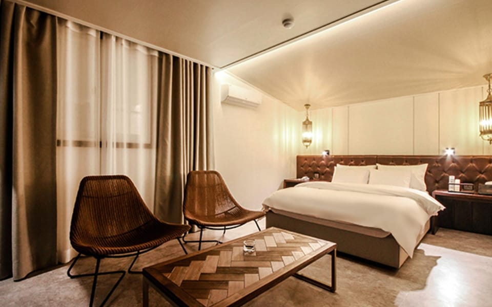 Guestroom