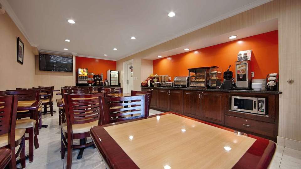 Best Western Pasadena Inn Hotel in Pasadena