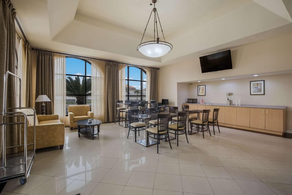 Best Western Norwalk Inn Hotel in Downey