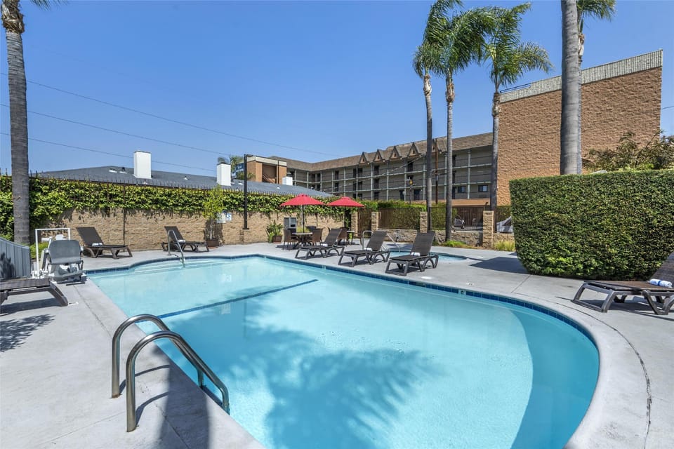 Best Western Airpark Hotel - LAX Airport LA  Stadium Hotel in Inglewood