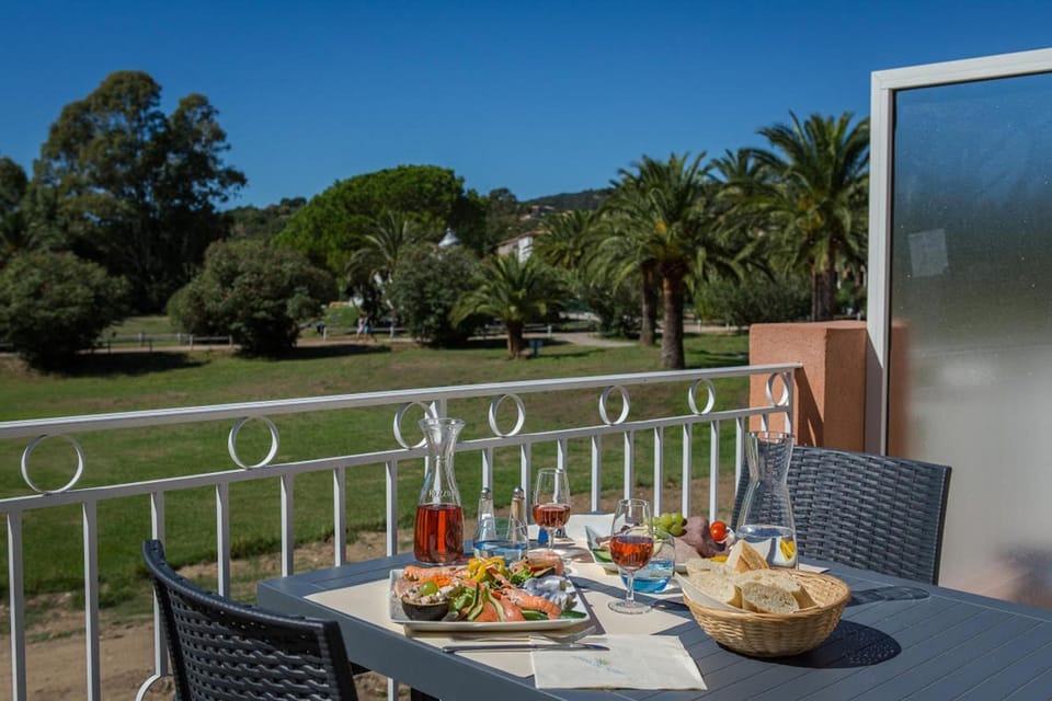 SOWELL RESIDENCES Les Perles du Golfe de Saint-Tropez Apartment hotel in Grimaud