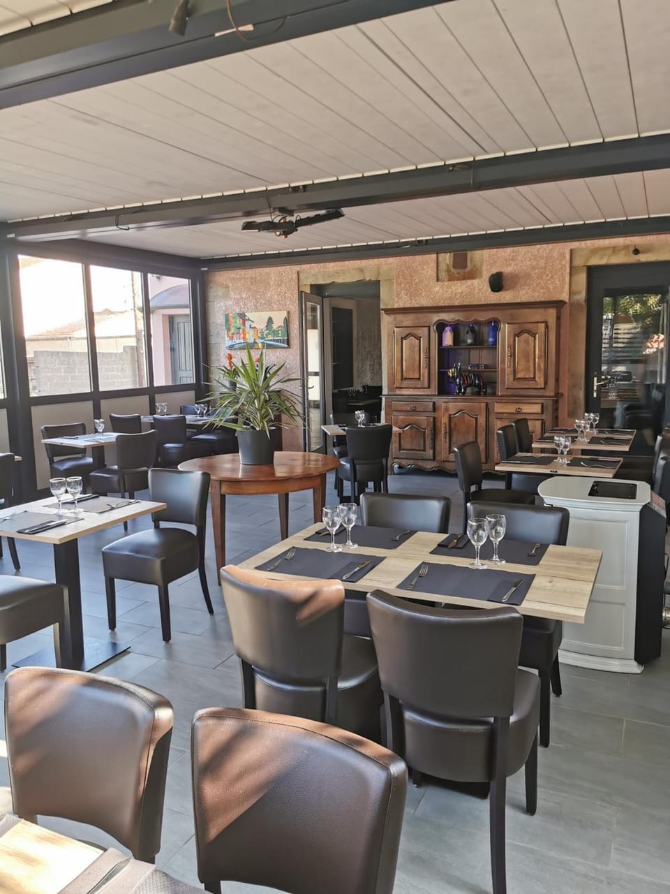 Le P'tit Bouchon Hotel in Vosges