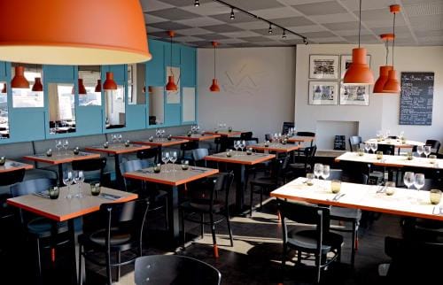 Logis Hotel Du Port Hotel in Plobannalec-Lesconil