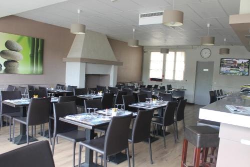 Le Bellevue Lisieux Hotel in Lisieux