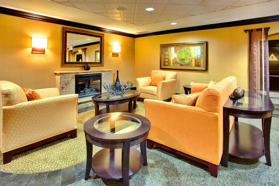 Holiday Inn Express La Mesa Near SDSU By IHG Hotel in La Mesa