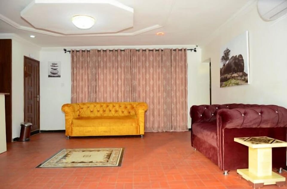 Sunrise Suites and Resturant Hotel in Nigeria