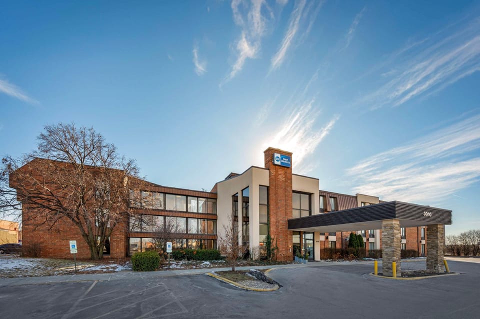 Best Western Chicago - Downers Grove Hotel in Lombard