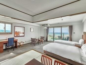 Marin View Palace Hotel in Okinawa Prefecture
