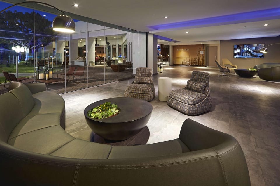 Hotel MdR Marina del Rey - a DoubleTree by Hilton Hotel in Marina del Rey