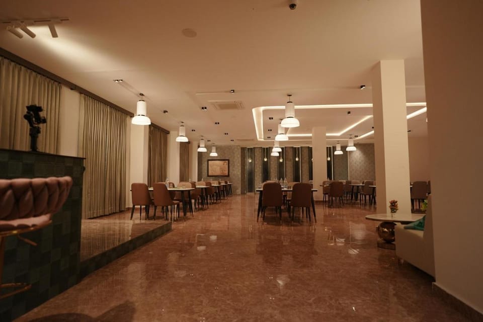 Gamagashree Hotel and Fine Dine Hotel in Karnataka