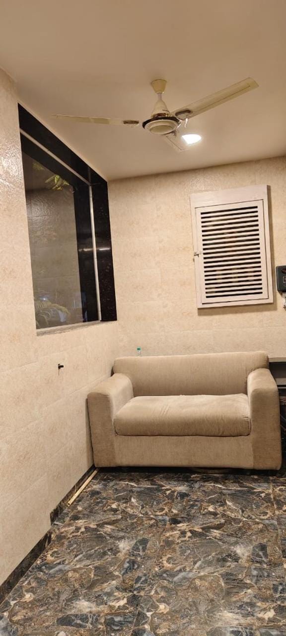 Hotel Laksh inn Hotel in Mumbai