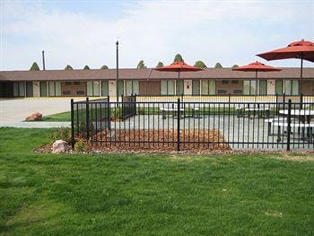 Trade Winds Motel Hotel in Nebraska