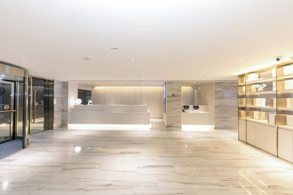 Full Season Hotel Hotel in Qingdao
