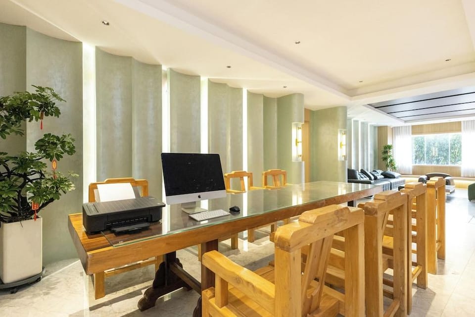 World Hote tengzhou Municipal Government Hotel in Qingdao
