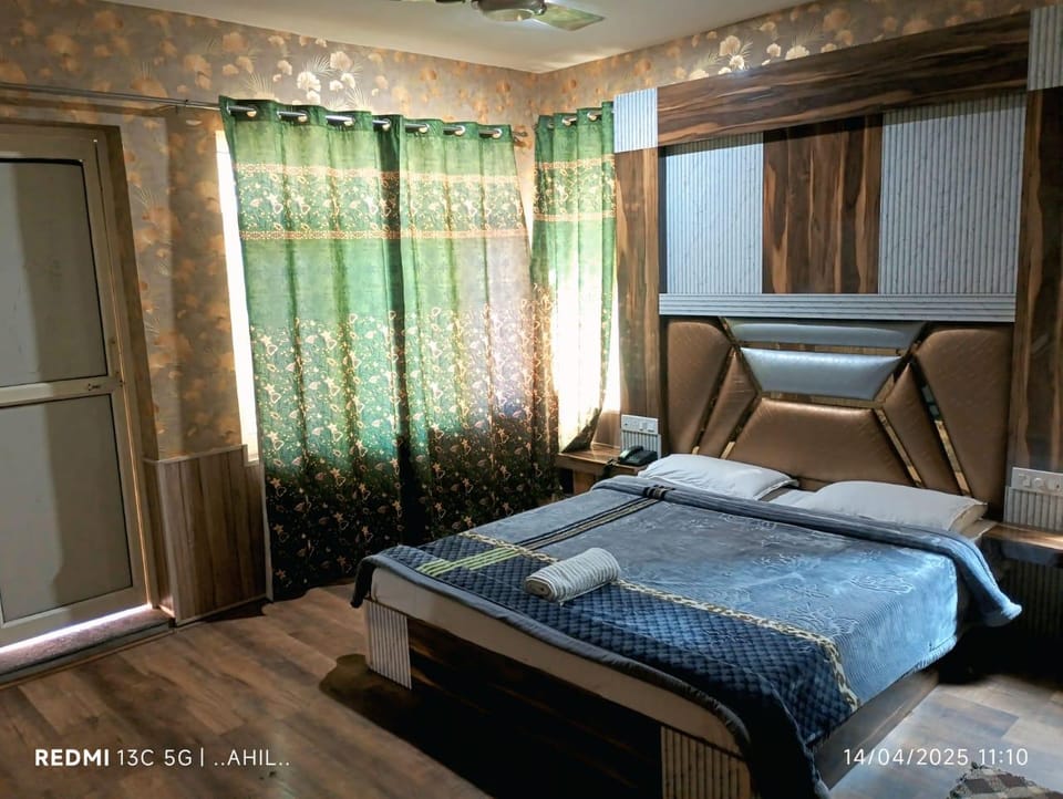 Amenity (Guest room)