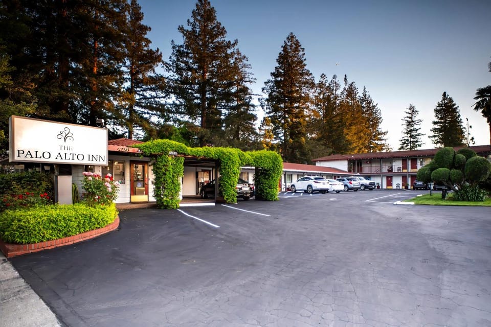 The Palo Alto Inn Hotel in Palo Alto