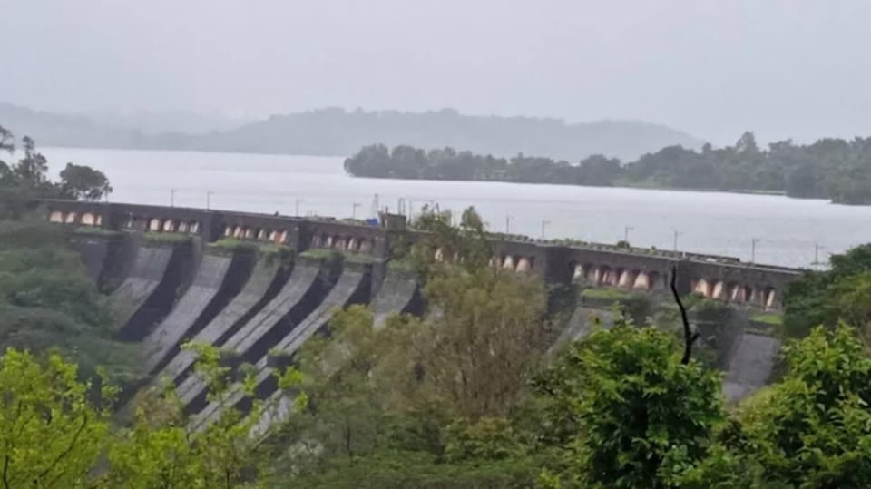 Hotel Dam View Samadhan Bhandardara Hotel in Maharashtra