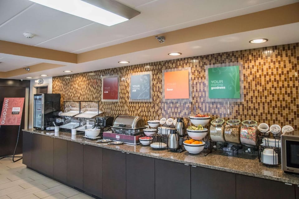 Comfort Inn Cincinnati Northeast Hotel in Ohio