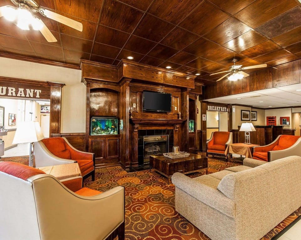 Wingate by Wyndham Marietta Conference Center Hotel in Marietta