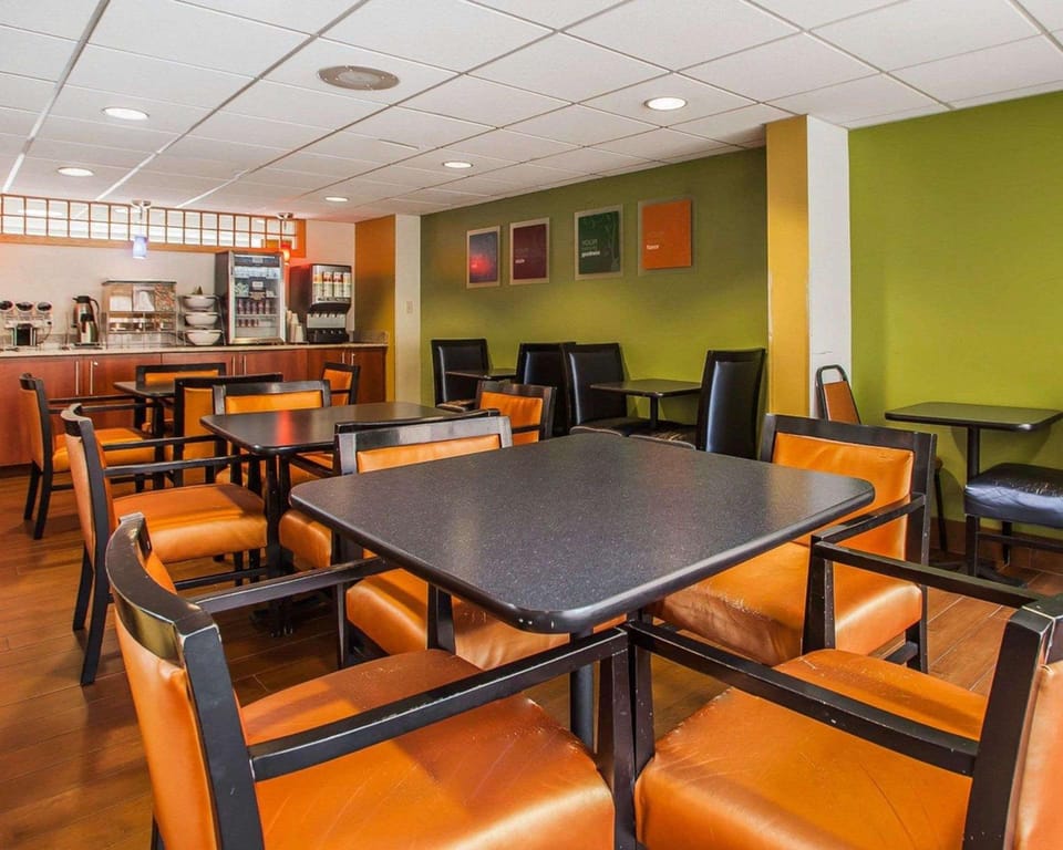 Coffee shop
