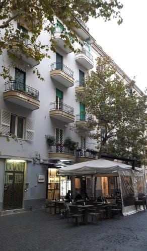 Your Bed Napoli Hotel in Naples