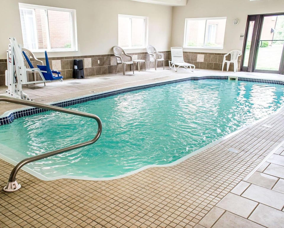 Quality Inn Clarion Hotel in Allegheny River