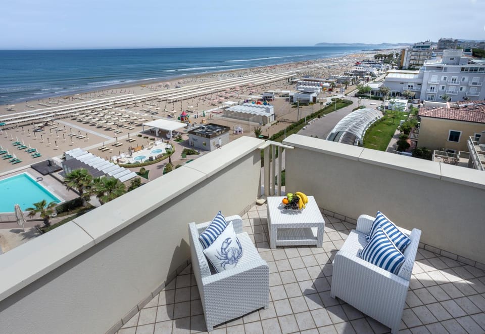 Hotel Admiral - on the beach Hotel in Riccione