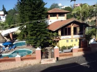 Villas de la Montana Hotel in Taxco