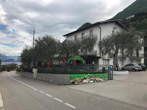 Albergo Bar Ristorante Alla Rama Hotel in Malcesine