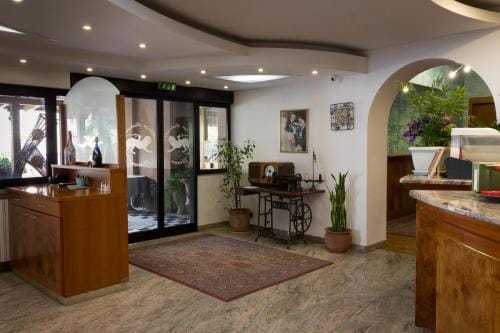 Albergo Etrusco Hotel in Province of Lecco
