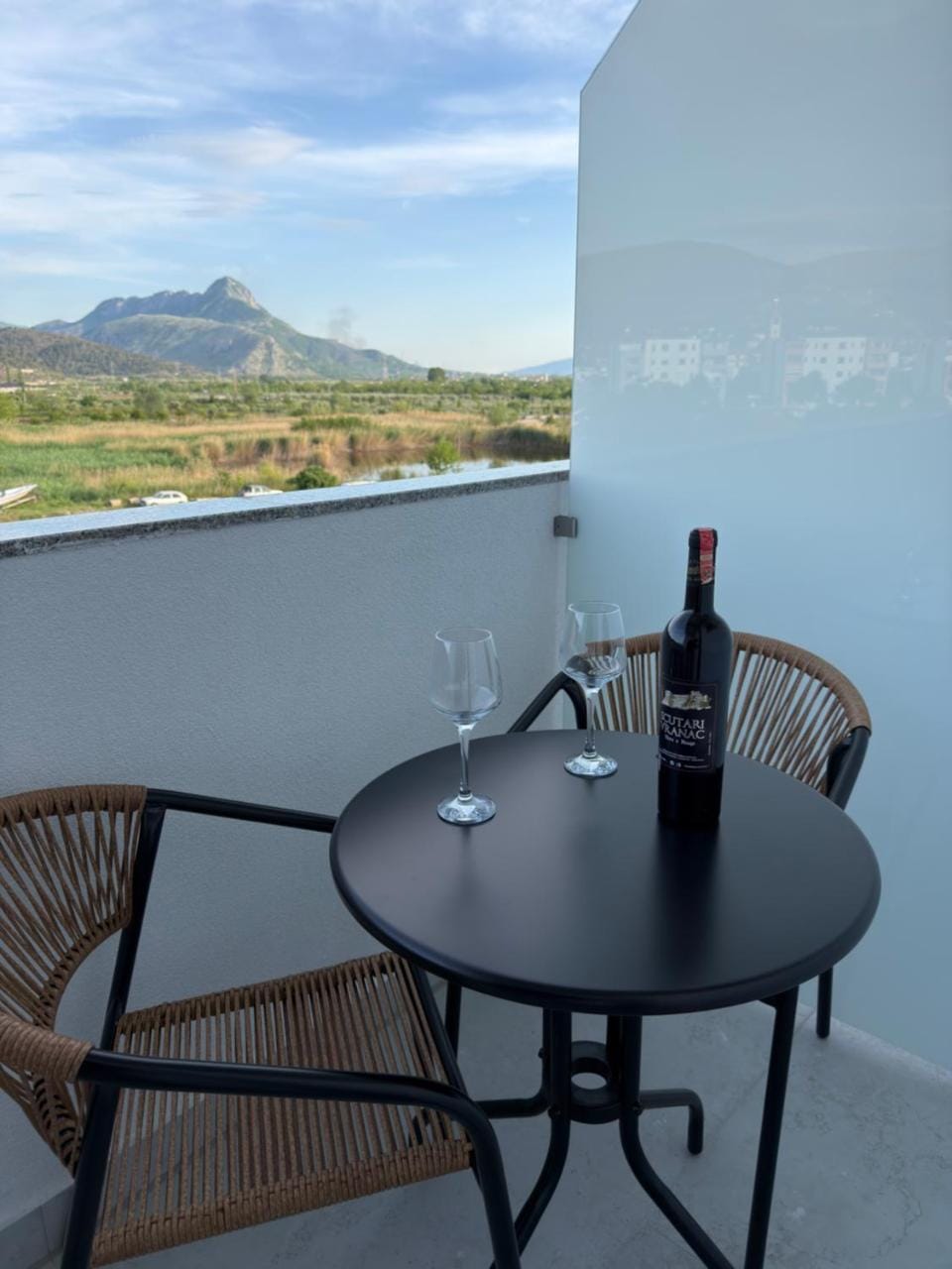 Petro Rooms and View Hotel in Europe