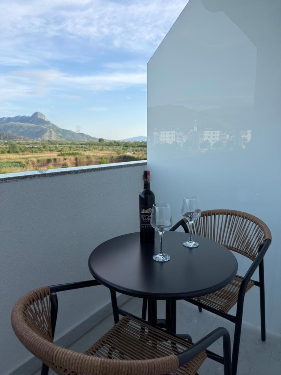 Petro Rooms and View Hotel in Europe