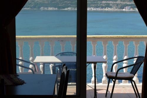 Apartments Sun House Hotel in Dubrovnik-Neretva County