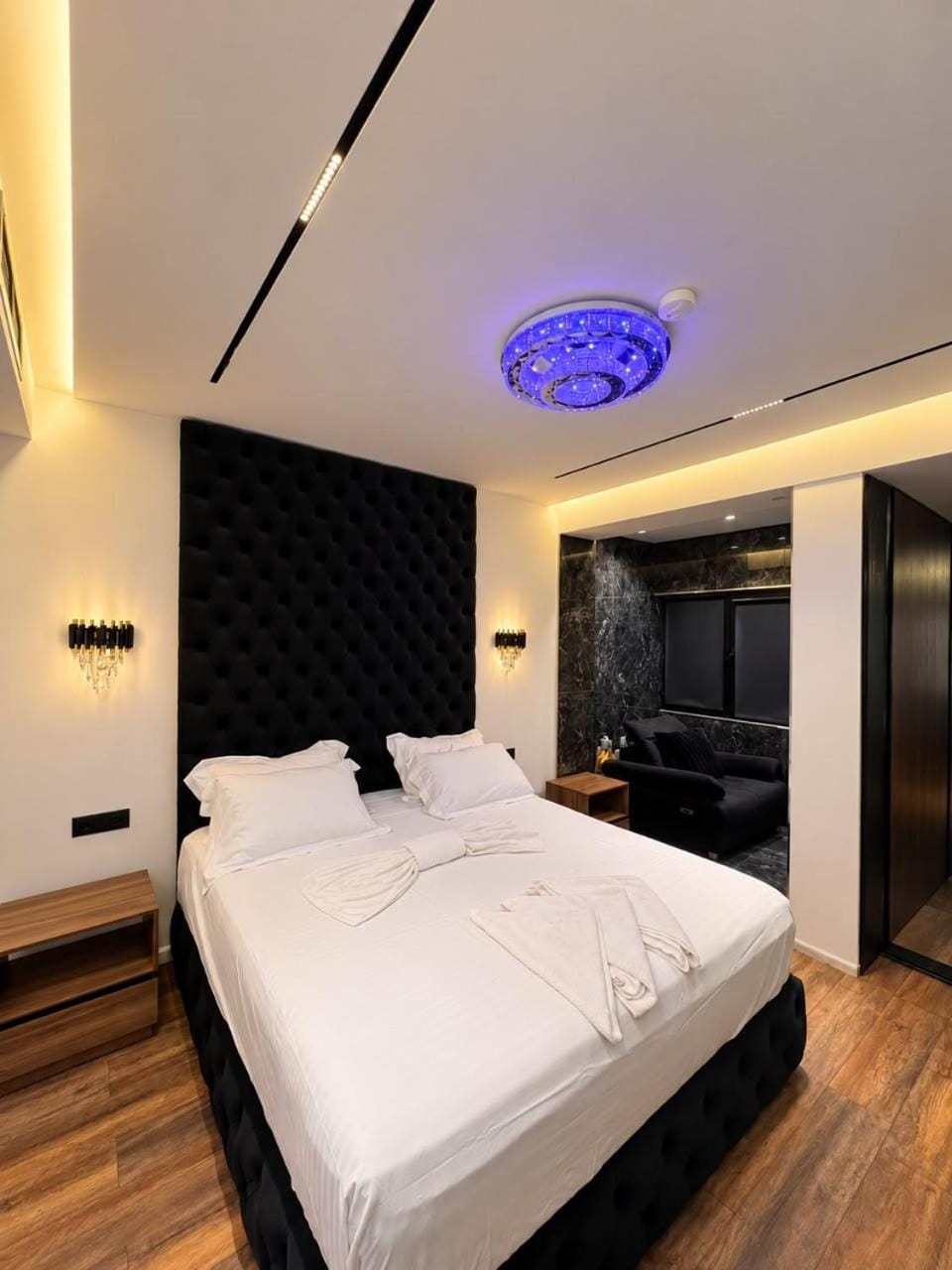Martin Empire Hotel in Vlorë County, Albania