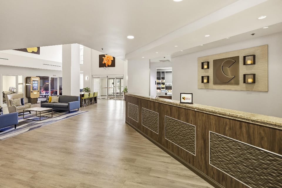 Comfort Suites Maingate East Hotel in Osceola County