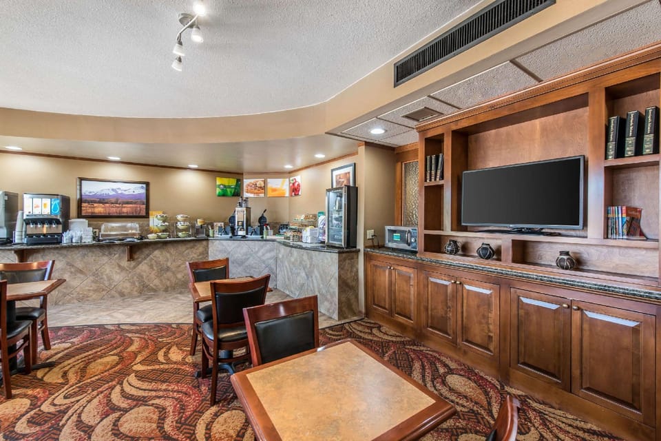 Quality Inn Colorado Springs South Hotel in Colorado Springs