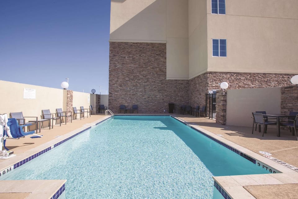 La Quinta Inn & Suites by Wyndham Kingsville Hotel in Kingsville