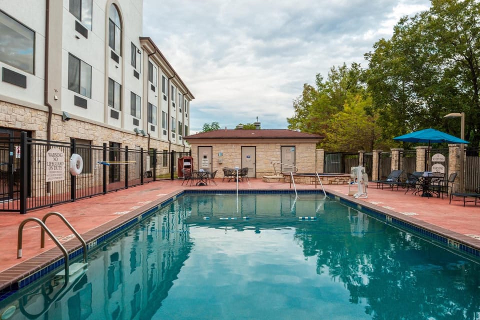 Holiday Inn Express and Suites Austin NW Lakeline By IHG Hotel in Cedar Park
